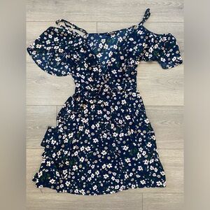 Blue wrap floral dress Medium